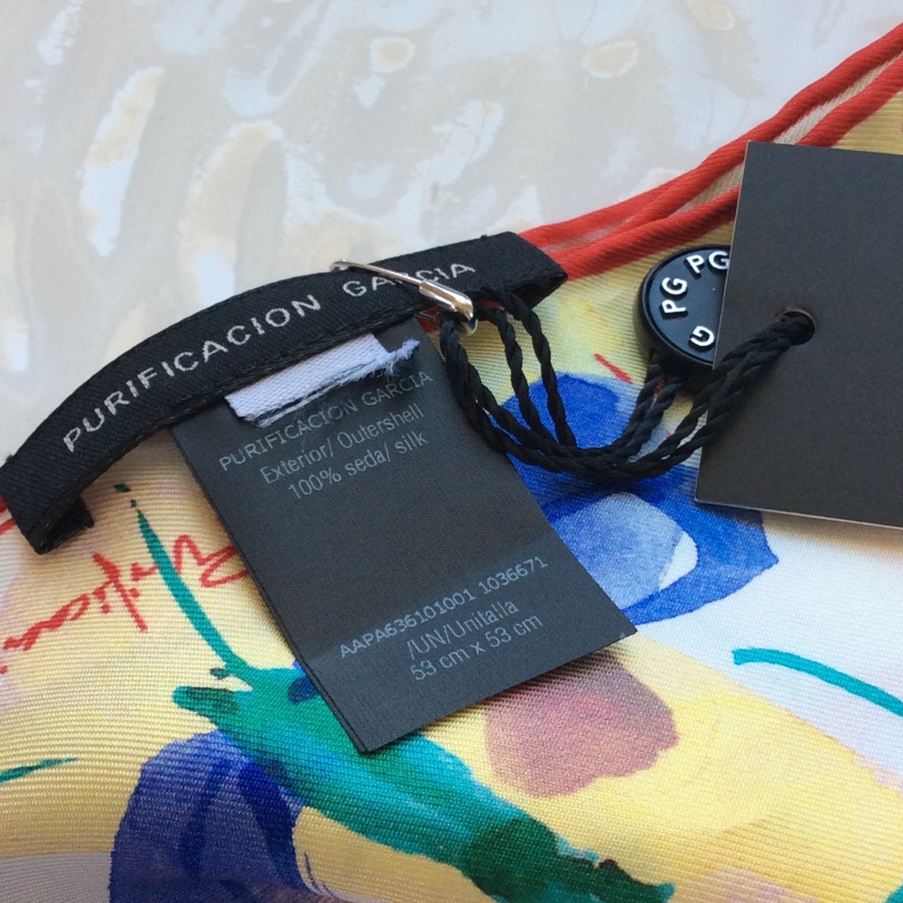 NWT Purificacion Garcia silk Scarf - Picture 7 of 7